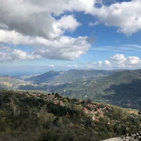 Anastazia's Little House Tatil Evi