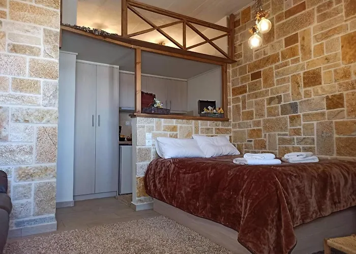 Anastazia's Little House * Μέση Συνοικία Τρικάλων